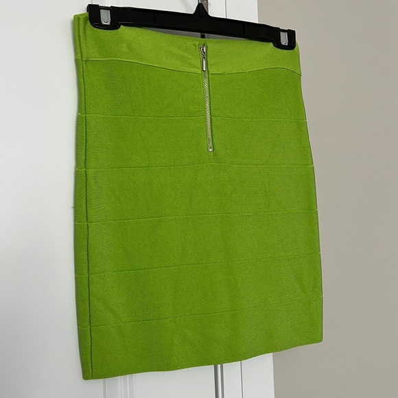 Bebe Bandage Lime Green Skirt - Picture 2 of 4